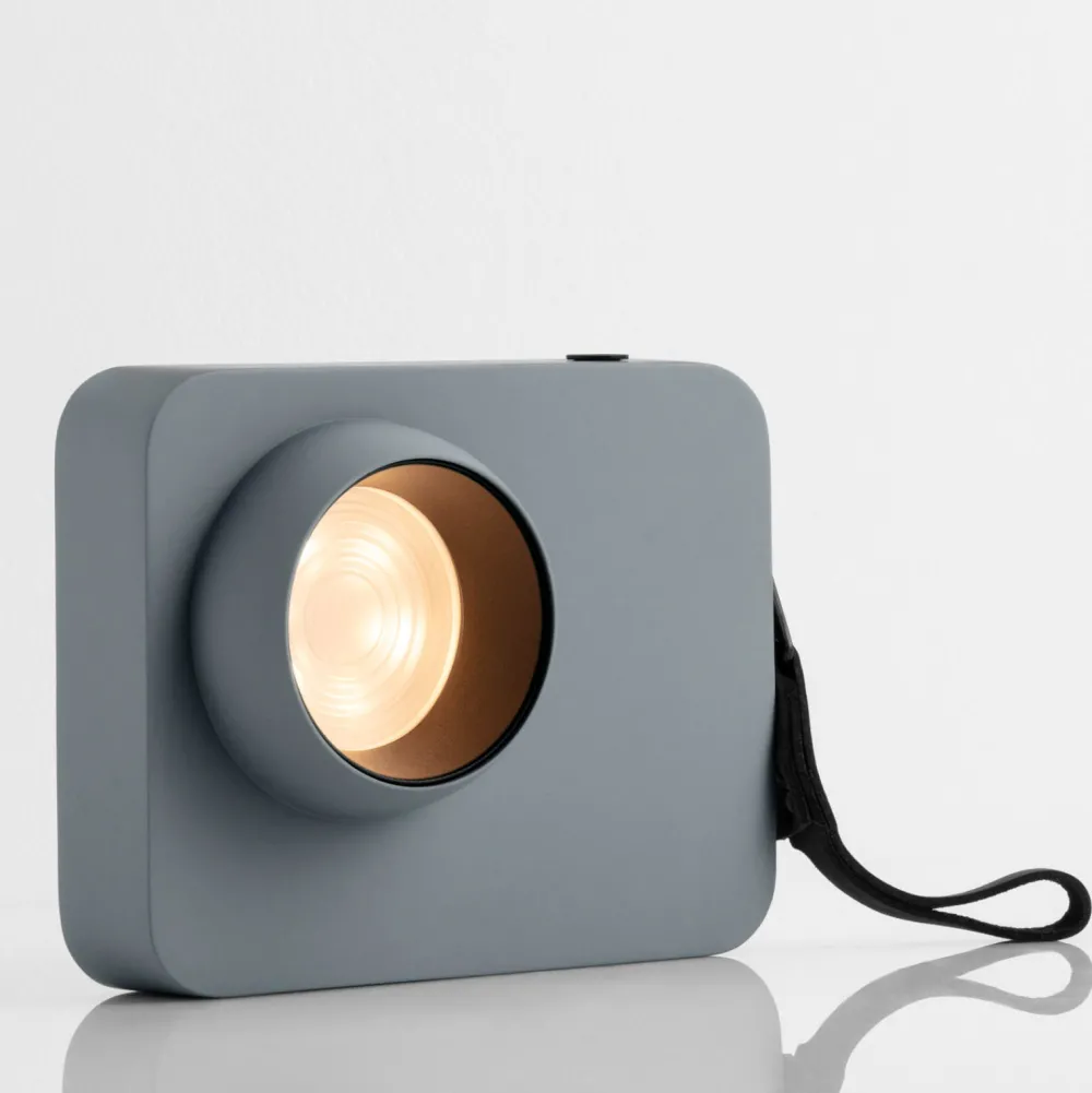 Abat Jour-Selezionato da Mazzolaluce Abat-jour lampada da comodino macchina fotografica moderna blu grigio