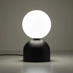 Abat Jour-Selezionato da Mazzolaluce Abat-jour lampada da comodino nera sfera di vetro bianco design moderna