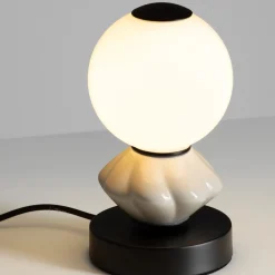 Abat Jour-Selezionato da Mazzolaluce Abat-jour per camera da letto grigio chiaro vegtro ceramica
