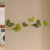Appendiabiti Da Parete-Selezionato da Mazzolaluce Appendiabiti da parete farfalle legno colore verde oliva