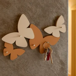 Mobili Ingresso Moderni-Selezionato da Mazzolaluce Appendichiavi da parete magnetico farfalle colore abbronzato moderno