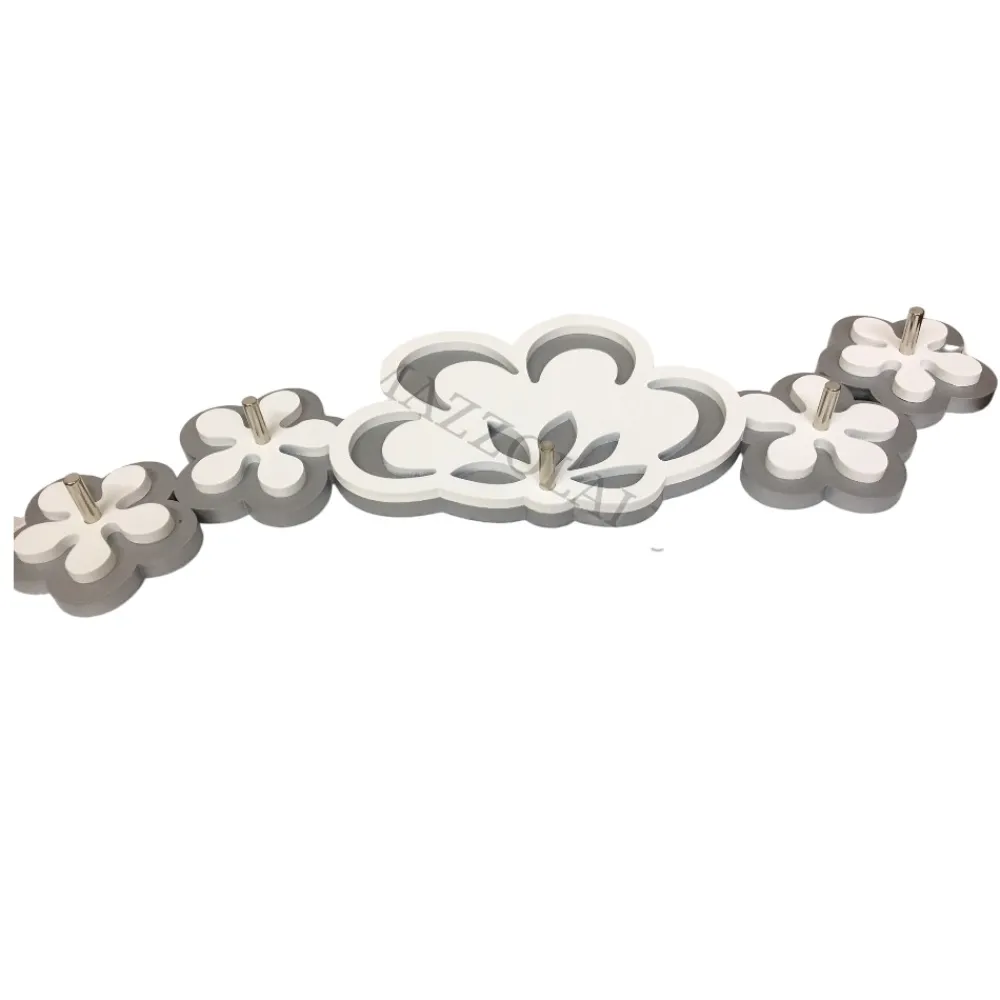 Mobili Ingresso Moderni-Selezionato da Mazzolaluce Appendichiavi da parete particolare magnetico moderno legno colore bianco grigio