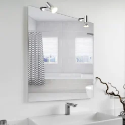 Applique Da Bagno-Selezionato da Mazzolaluce Applique cromo per bagno moderno con luce orientabile