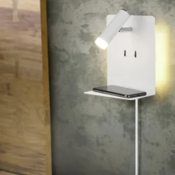 Applique Camera Da Letto-Selezionato da Mazzolaluce Applique da comodino bianco presa usb luce orientabile