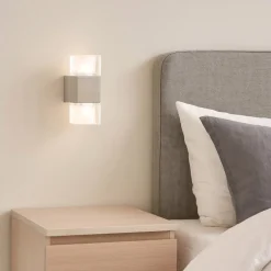 Applique Camera Da Letto-Selezionato da Mazzolaluce Applique da comodino con interruttore grigio cubi vetro led fp