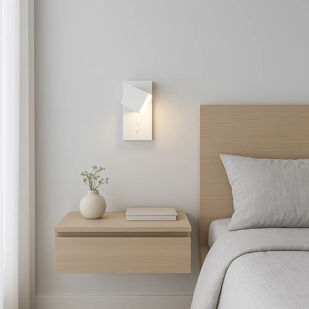 Applique Camera Da Letto-Selezionato da Mazzolaluce Applique da comodino design moderno bianca led 3000k orientabile