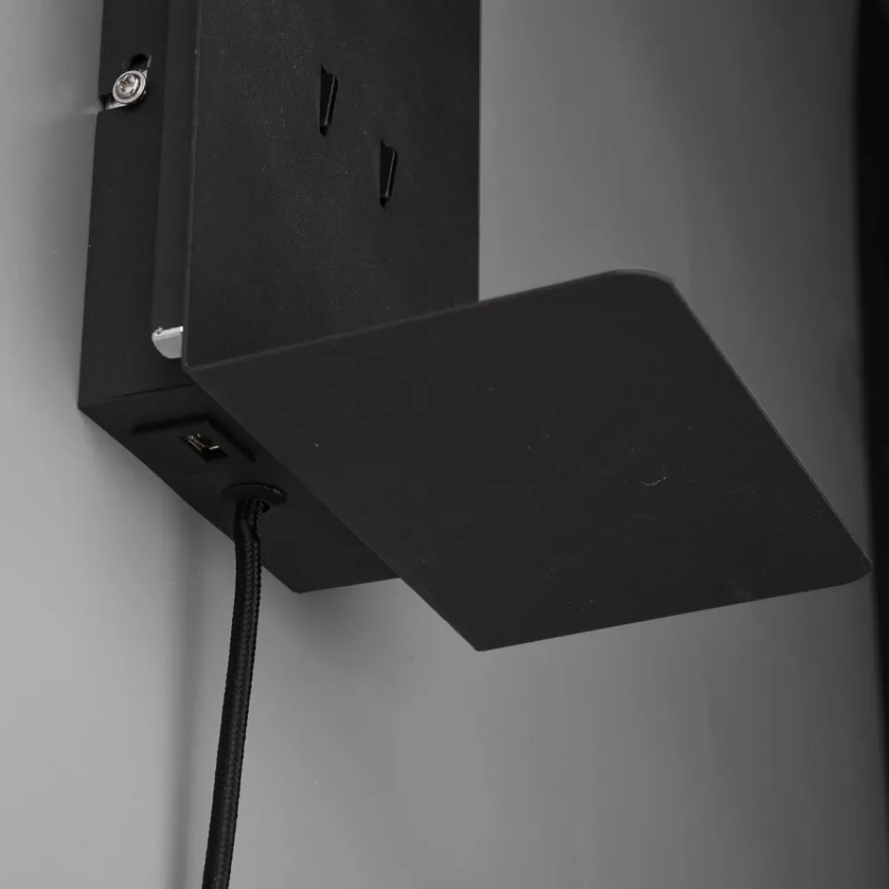 Applique Camera Da Letto-Selezionato da Mazzolaluce Applique da comodino nero con mensola interruttore cavo spina
