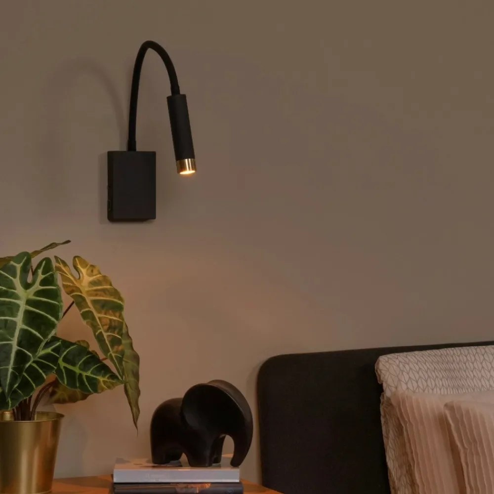 Applique Camera Da Letto-Selezionato da Mazzolaluce Applique da comodino nero orientabile led dimmerabile con usb