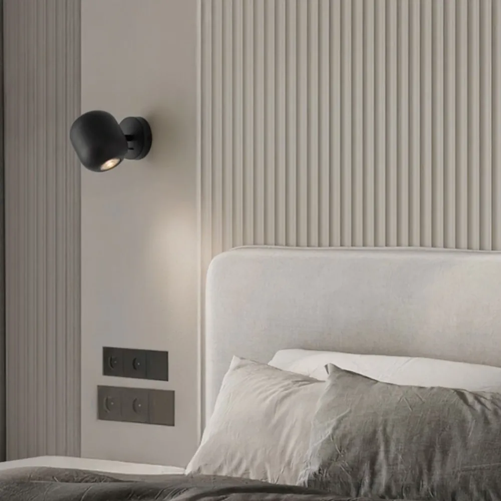 Applique Camera Da Letto-Selezionato da Mazzolaluce Applique da comodino per camera da letto orientabile nera moderna