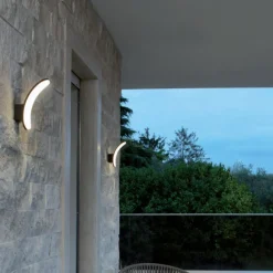 Applique Da Esterno-Selezionato da Mazzolaluce Applique da esterno balcone curva grafite led 15w 4000k ip65