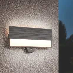 Applique Da Esterno-Selezionato da Mazzolaluce Applique da esterno con sensore movimento antracite led 10w 3000k