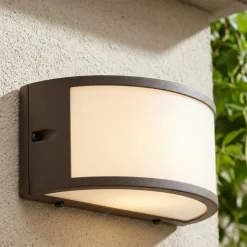 Applique Da Esterno-Selezionato da Mazzolaluce Applique da esterno moderna color caffè led 3000k ip65