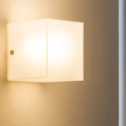 Applique Da Parete-Selezionato da Mazzolaluce Applique da parete soffitto cubo vetro bianco per interni