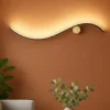 Applique Da Parete-Selezionato da Mazzolaluce Applique design moderno nero oro led 14w 3000k