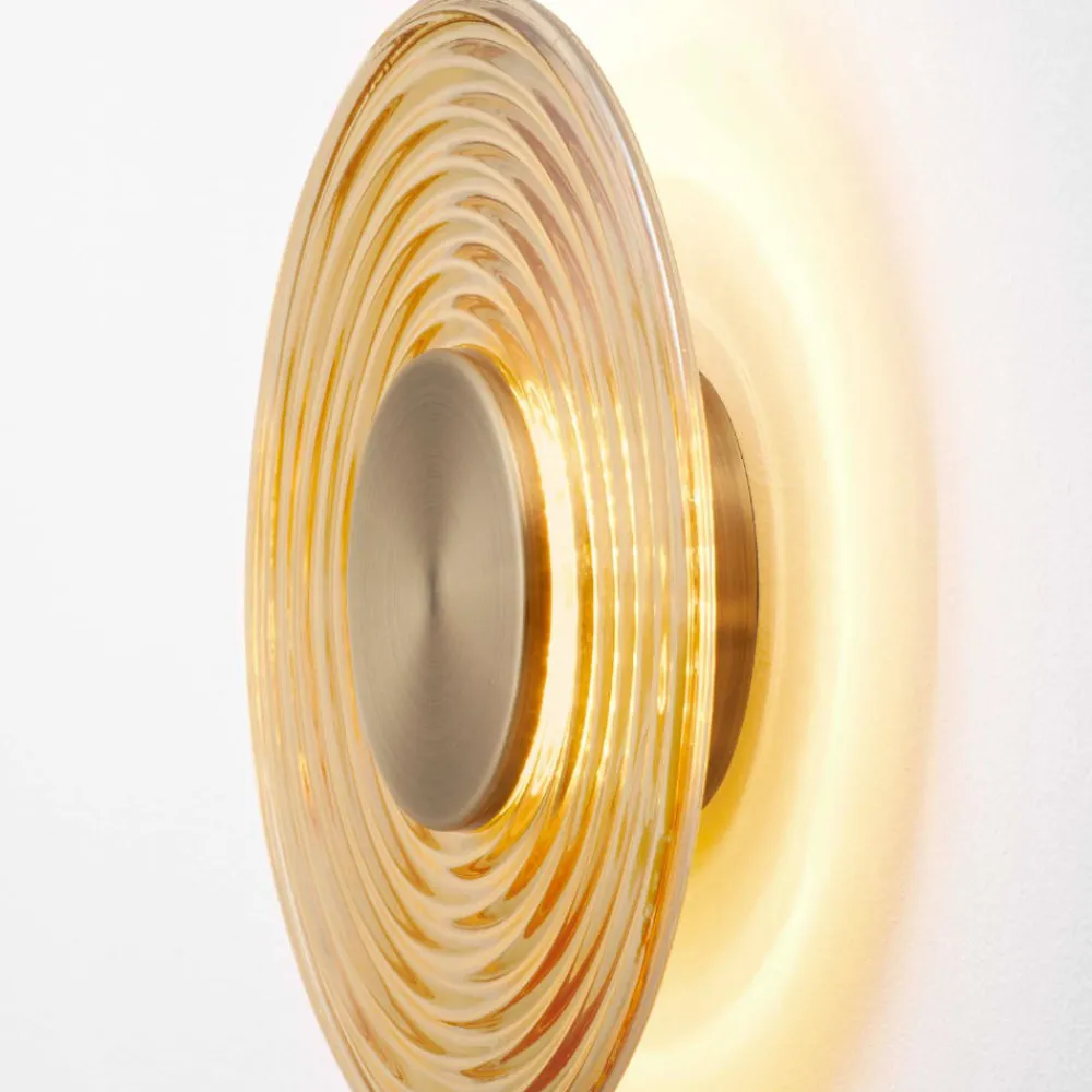 Applique Da Parete-Selezionato da Mazzolaluce Applique disco da parete circolare oro vetro ambra