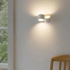 Applique Da Parete-Sforzin Illuminazione Applique due luci in gesso bianco dettagli ottone nasso sforzin