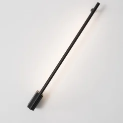 Applique Da Parete-Selezionato da Mazzolaluce Applique incrocio 60cm sporgenza 9cm bacchetta nera led 10w moderna