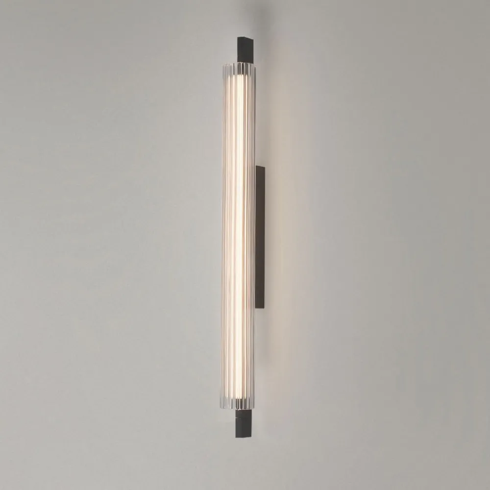 Applique Da Parete-Selezionato da Mazzolaluce Applique led da parete in vetro per soggiorno verticale orizzontale