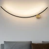 Applique Da Parete-Selezionato da Mazzolaluce Applique led nero oro 14w 3000k per soggiorno moderno
