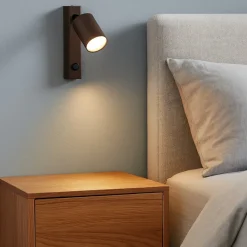 Applique Camera Da Letto-Selezionato da Mazzolaluce Applique marrone orientabile per comodino camera da letto