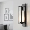 Applique Da Parete-Selezionato da Mazzolaluce Applique nera vetro bianco opaco squadrata