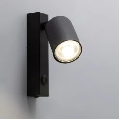 Applique Camera Da Letto-Selezionato da Mazzolaluce Applique nero con spot orientabile per comodino camera da letto