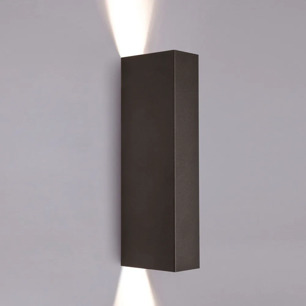 Applique Da Parete-Selezionato da Mazzolaluce Applique nero design modernaa38140n fascio luce stretto squadrato