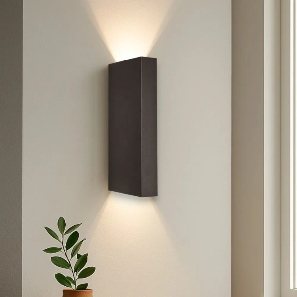 Applique Da Parete-Selezionato da Mazzolaluce Applique nero design modernaa38140n fascio luce stretto squadrato