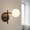 Applique Da Parete-Selezionato da Mazzolaluce Applique nero moderna da parete sfera di vetro bianco