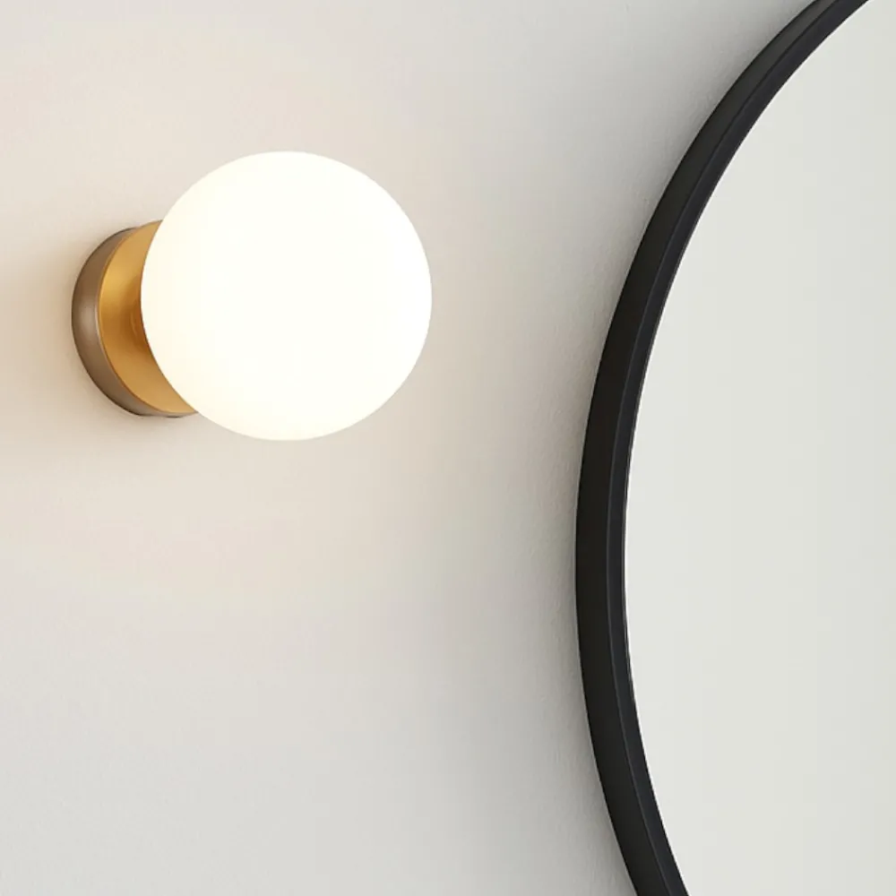 Applique Da Bagno-Perenz Illuminazione Applique oro da bagno moderno sfera vetro bianco perenz maga
