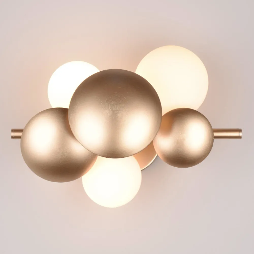 Applique Da Parete-Selezionato da Mazzolaluce Applique oro da parete design moderna sfere vetro bianco