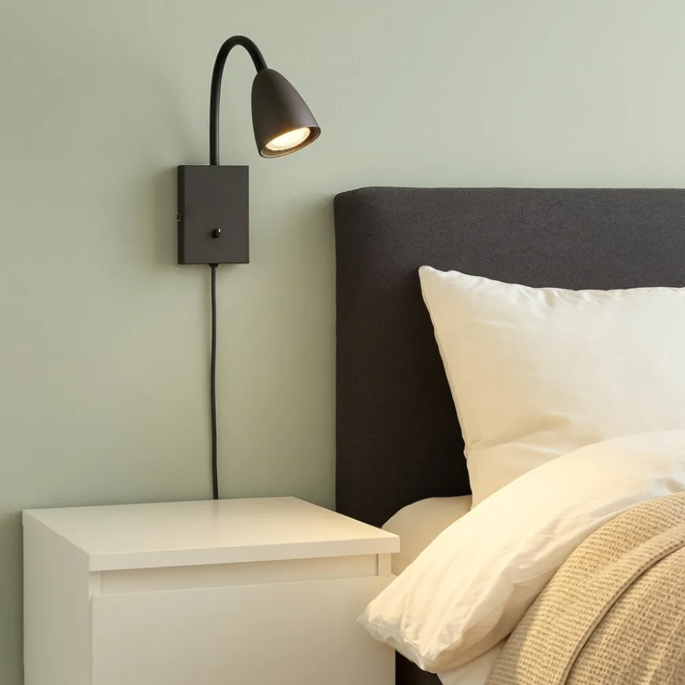 Applique Camera Da Letto-Selezionato da Mazzolaluce Applique per comodino cameretta ragazzo nero opaco luce orientabile