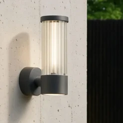 Applique Da Esterno-Selezionato da Mazzolaluce Applique per esterno moderno led 8w 4000k grafite vetro rigato ip54