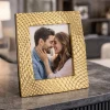 Soprammobili Moderni-Bongelli Preziosi Cornice oro per foto design moderno in marmorino