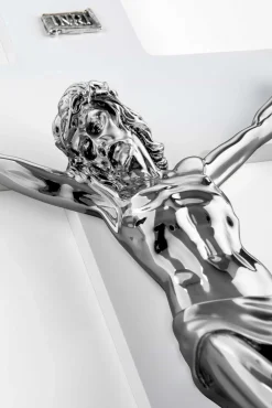 Crocifissi Da Parete-Selezionato da Mazzolaluce Crocifisso bianco da parete classico argento 34x24
