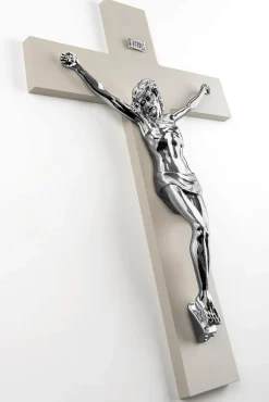 Crocifissi Da Parete-Selezionato da Mazzolaluce Crocifisso da parete 25x16 nocciola argento