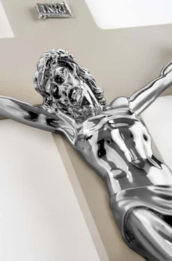 Crocifissi Da Parete-Selezionato da Mazzolaluce Crocifisso da parete 48x30 nocciola argento