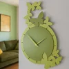 Orologi Da Parete Moderni-Selezionato da Mazzolaluce Dancing butterfly orologio da parete moderno legno colore verde oliva