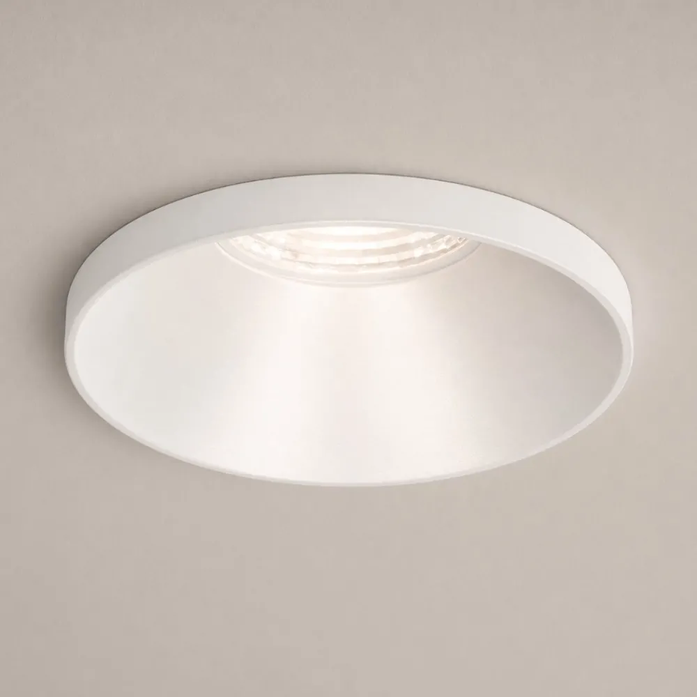 Faretti Da Incasso-Selezionato da Mazzolaluce Faretto bianco da incasso rotondo in metallo per soffitto
