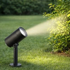 Faretti Da Esterno-Selezionato da Mazzolaluce Faretto con picchetto nero da giardino led 5w 3000k ip65