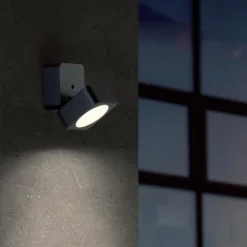 Faretti Da Esterno-Selezionato da Mazzolaluce Faretto da esterno a parete quadrato grafite led orientabile 7w 3000k