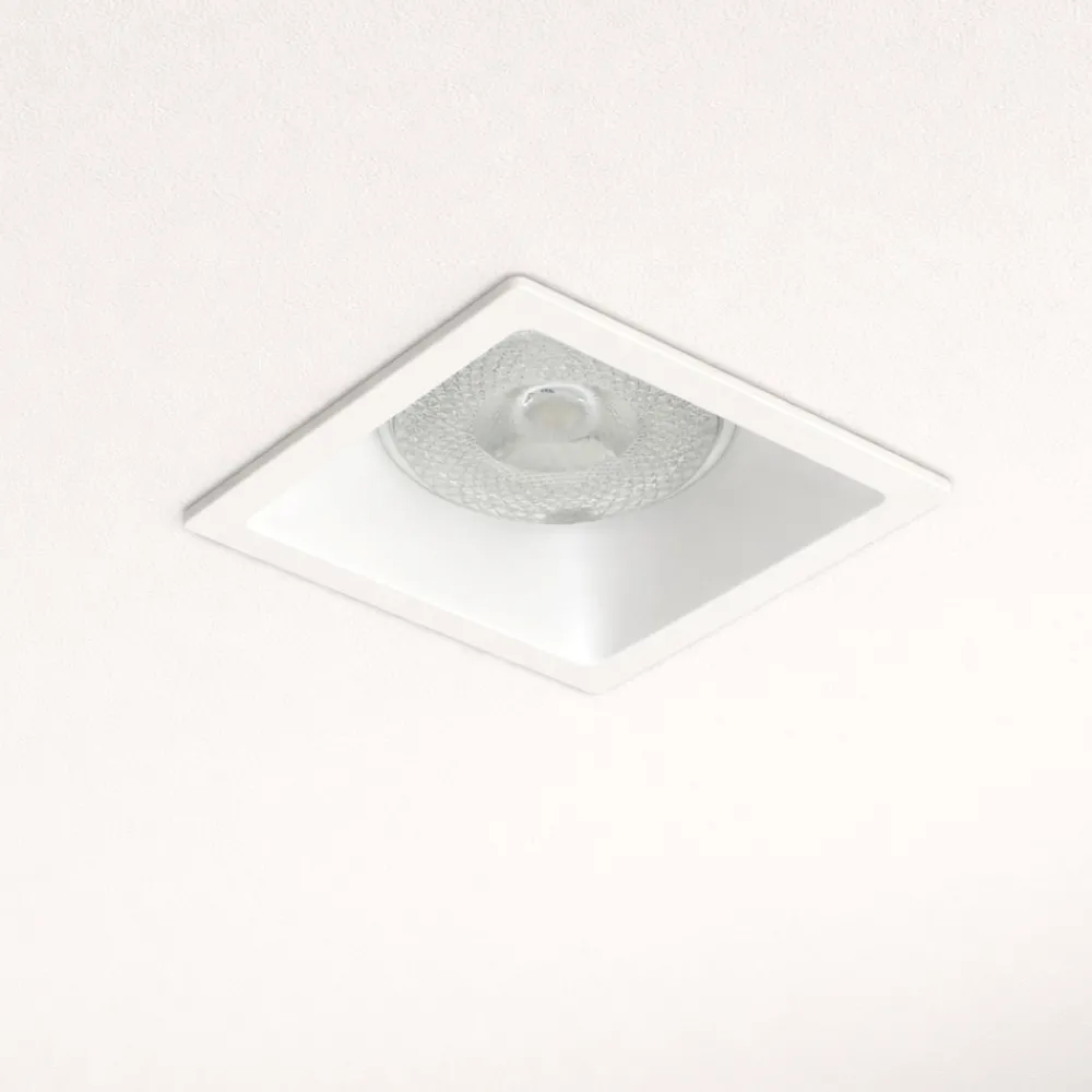 Faretti Da Incasso-Selezionato da Mazzolaluce Faretto da incasso a soffitto in metallo quadrato fp