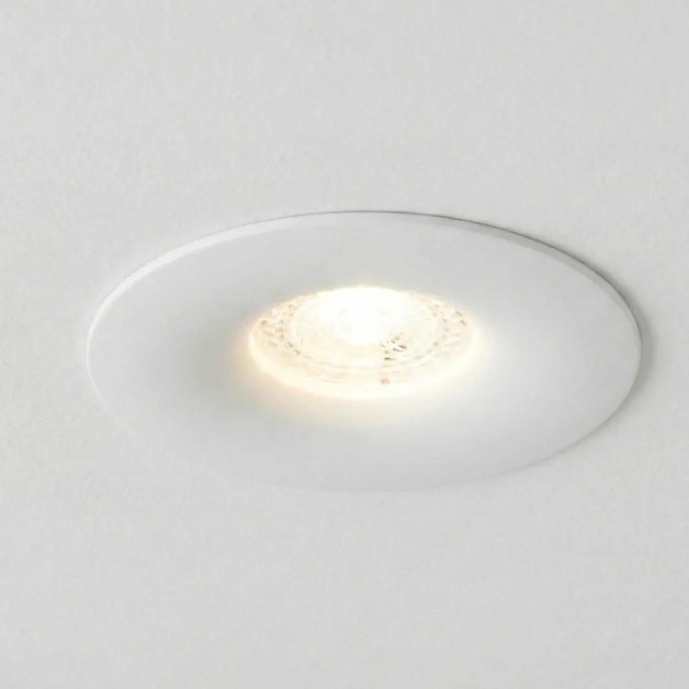 Faretti Da Incasso-Selezionato da Mazzolaluce Faretto da incasso a soffitto in metallo bianco