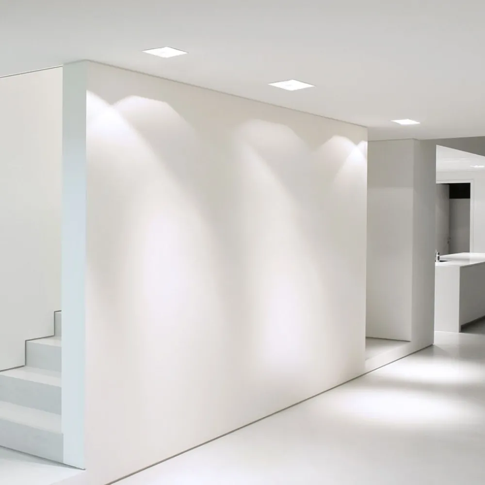 Faretti Da Incasso-Selezionato da Mazzolaluce Faretto di gesso quadrato con vetro da incasso a soffitto