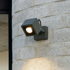 Faretti Da Esterno-Selezionato da Mazzolaluce Faretto per esterno led 6w 3000k orientabile antracite