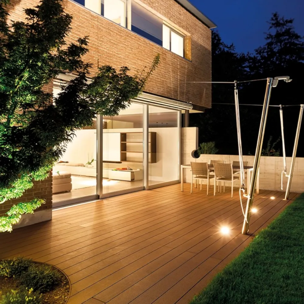 Faretti Da Esterno-Selezionato da Mazzolaluce Faretto per esterno quadrato da incasso pavimento led 7w 3000k ip67