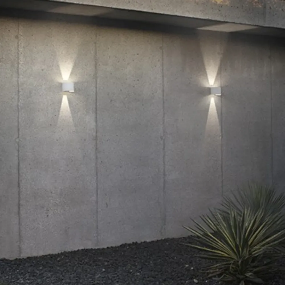 Applique Da Esterno-Gea Luce applique da esterno ip54 bianca 10w led 3000k