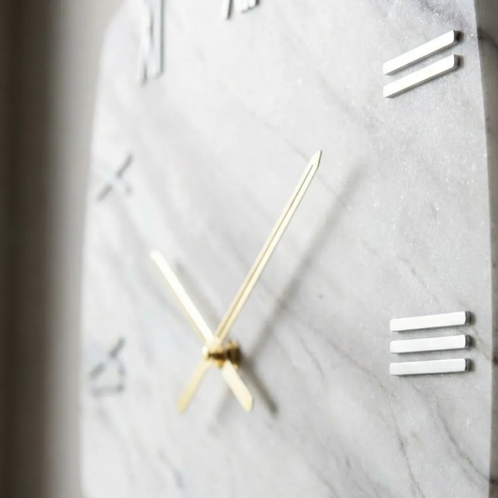 Orologi Da Parete Moderni-Selezionato da Mazzolaluce Grande orologio da parete 90cm resina bianco grigio effetto marmo