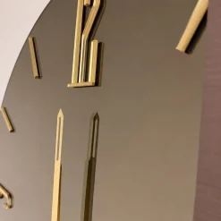 Orologi Da Parete Moderni-Selezionato da Mazzolaluce Grande orologio mantra 80cm vetro bronzo da parete design moderno