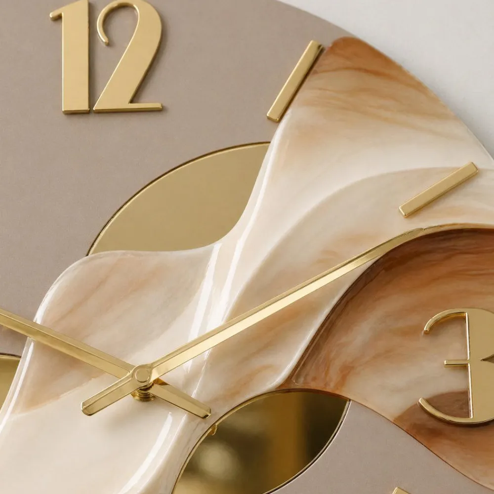 Orologi Da Parete Moderni-Selezionato da Mazzolaluce Grande orologio rotondo a parete resina effetto marmo dettagli foglia oro 70cm